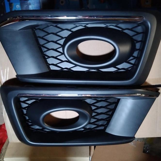 Cover Foglamp Mobilio Rs Lelangan