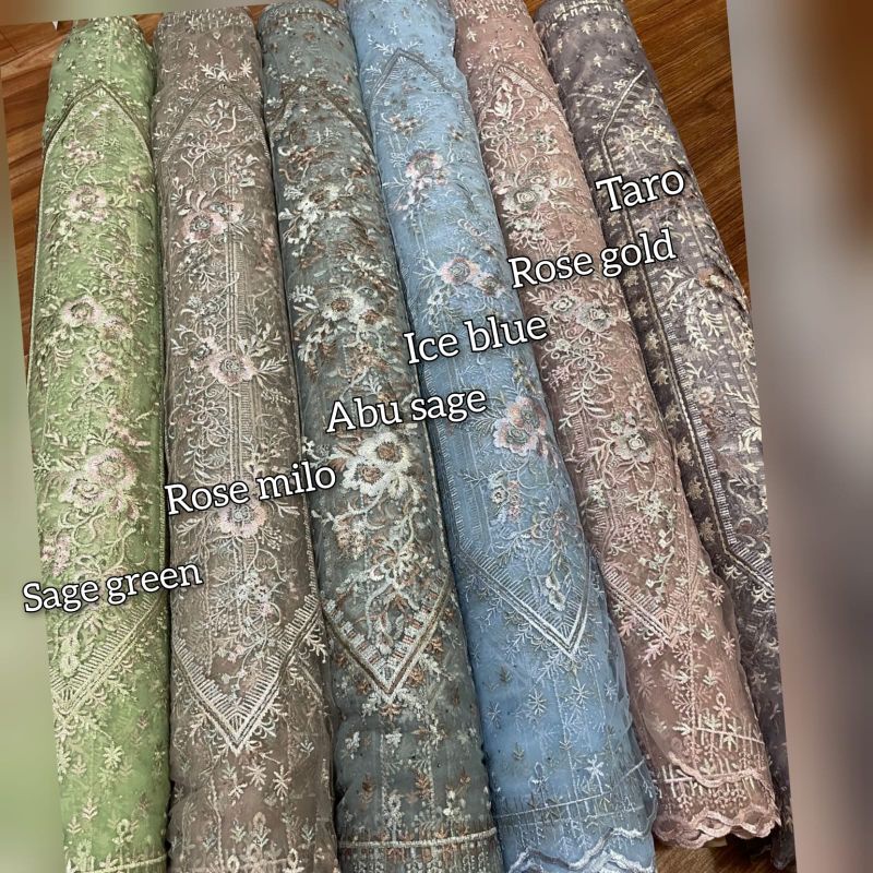 (HARGA PERKOTAK) TILE ELISAAB, TILE TERBARU, TILE PAYET MUTIARA. Tile etnik