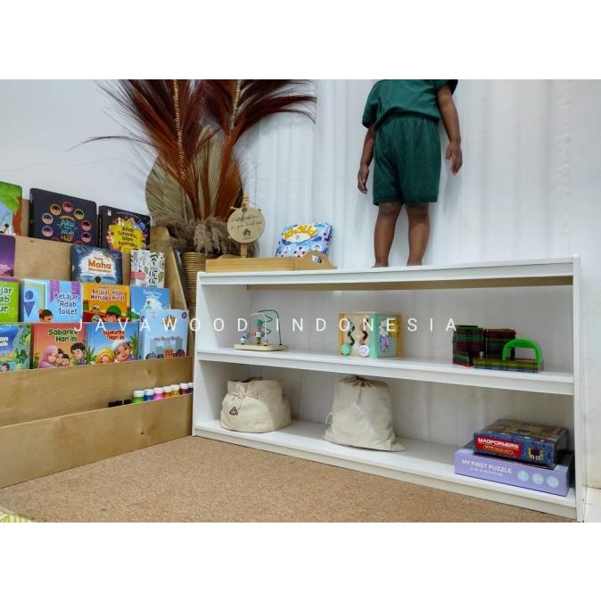 STESZA (rak mainan montessori)