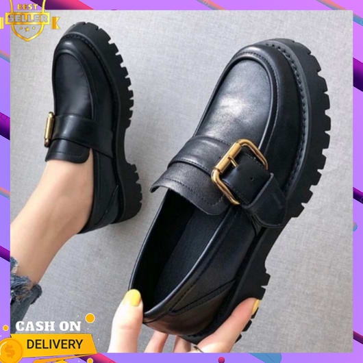 Sandal Wanita Kekinian 2023 Simple Elegan Sepatu Santai Docmart Casual Selop Wejes Hak Tahu  Branded