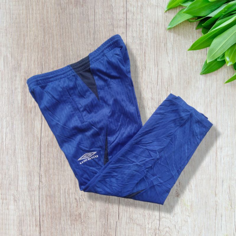 Celana Training Sport Olahraga Running Umbro Second Seken Original