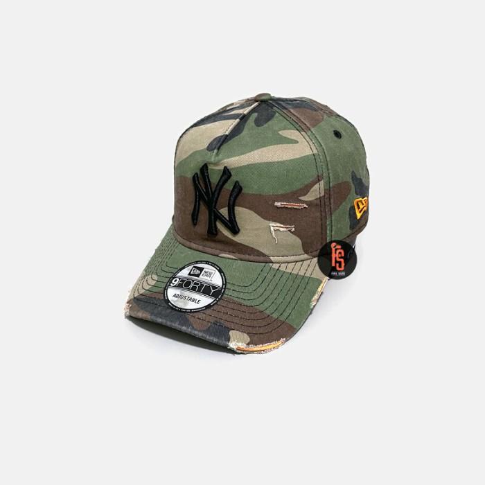 Topi New Era Original A Frame Damage New York Yankees Camo Black