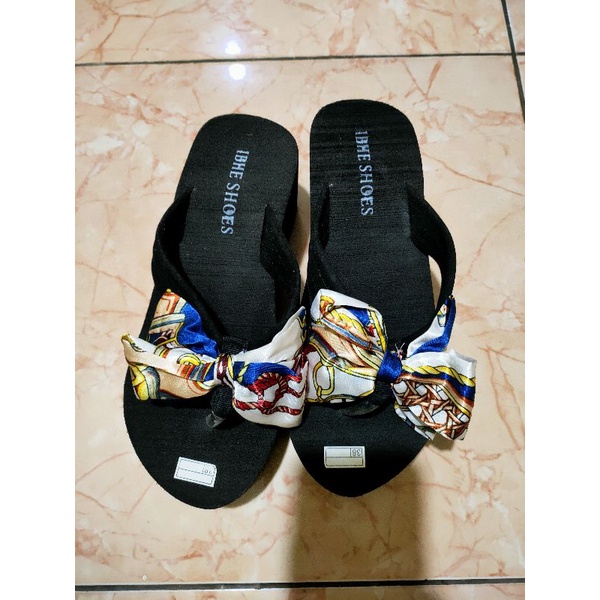 sandal wedges japit bunga spon  wanita cantik tinggi 7 cm harga promo!!