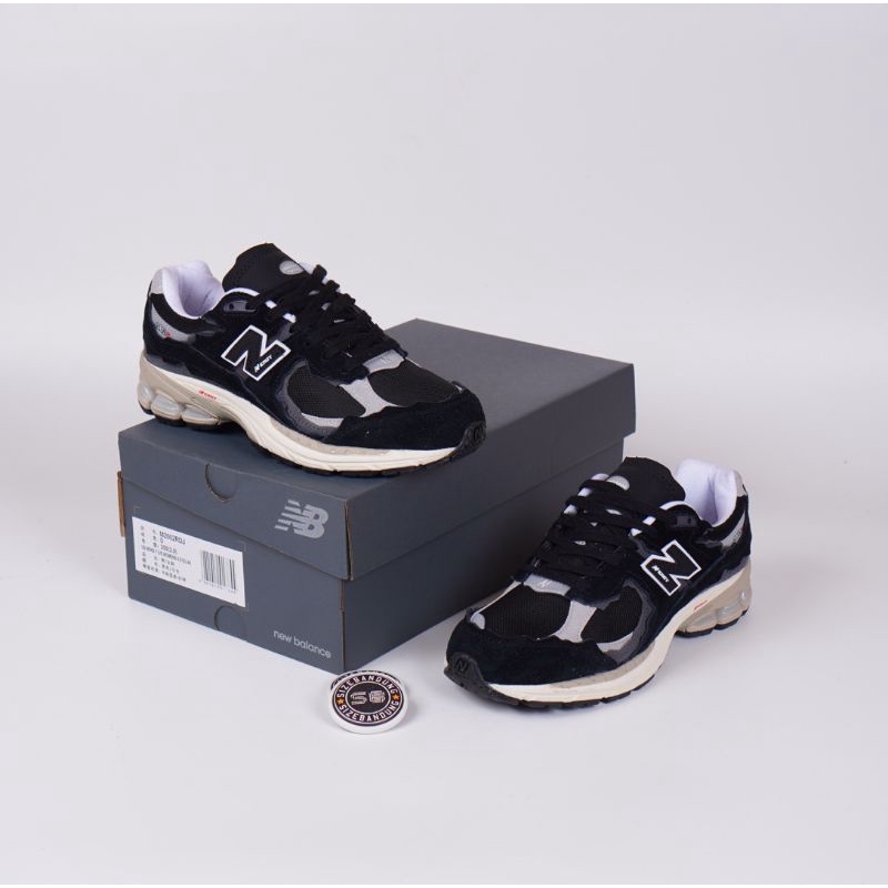 Sepatu New Balance 2002R Black Grey Protection Pack