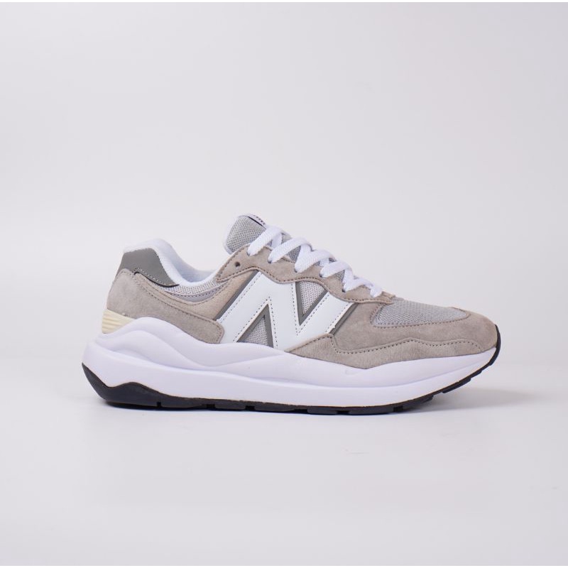 Sepatu New Balance 5740 Grey White