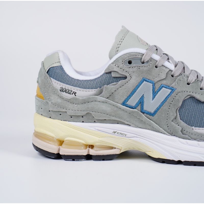 Sepatu New Balance 2002R Pack Mirage Grey