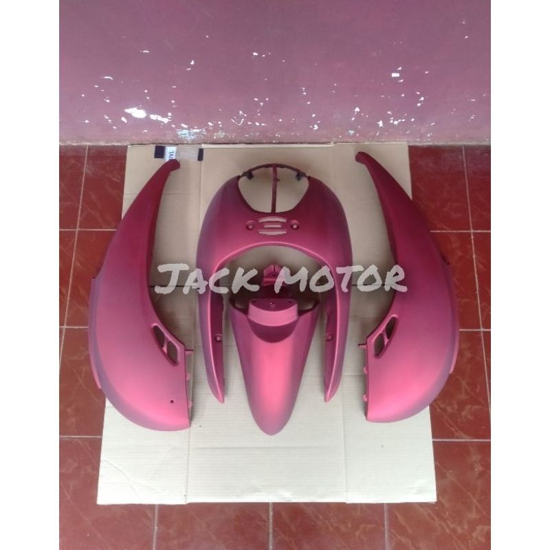 COVER BODY HALUS HONDA SCOOPY KARBU 2010-2012