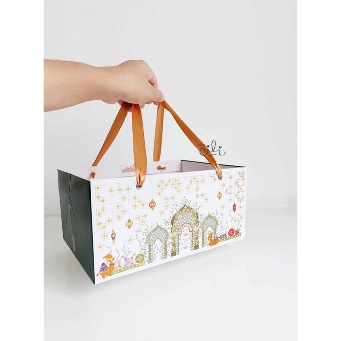 

(PAPERBAG SEKAT LATEEFA) paperbag untuk dus nastar sekat lebaran