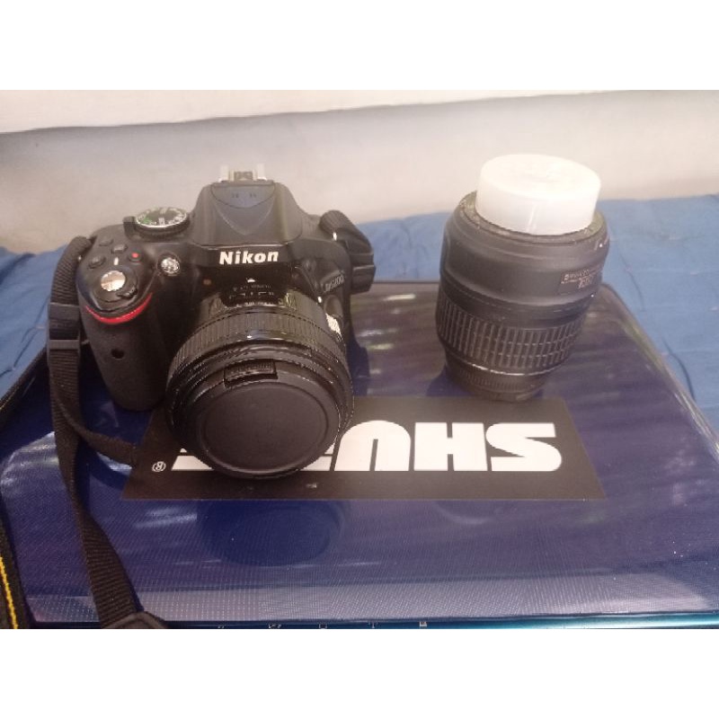 Nikon DSLR D5200 normal lensa fix dan kit