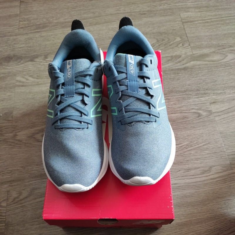 sepatu new balance WE430CA2
