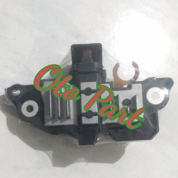 Ic Dinamo Alternator. Ampere Mercedes 12V