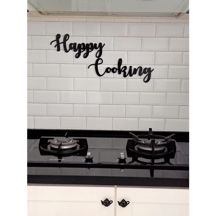 Bestseller Hiasan Dinding Dapur Tulisan Happy Cooking