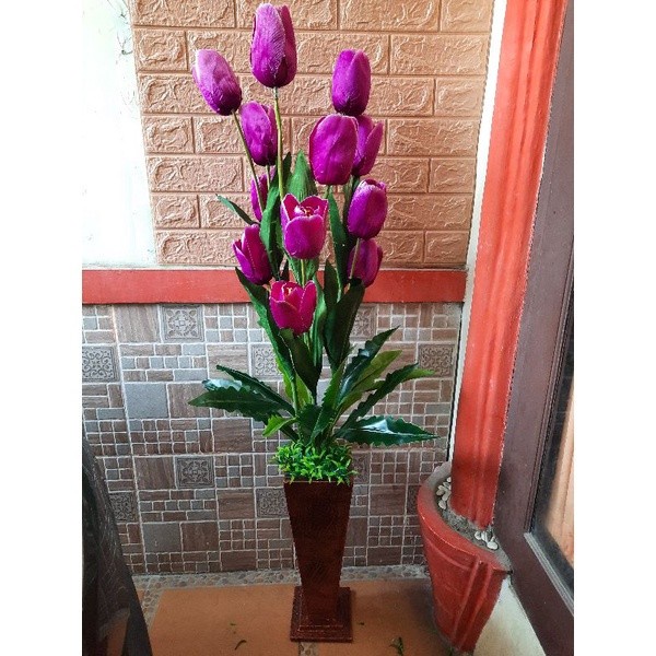 MUST HAVE BUNGA TULIP JUMBO ARTIFICIAL POT KAYU BUNGA SUDUT RUANG DEKORASI KANTO TERMURAH
