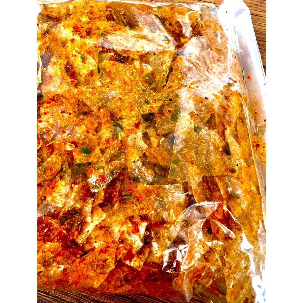 

Sale 7.7 KERIPIK KACA 1 KG PEDAS JERUK / KRIPIK BELEDAG BANDUNG