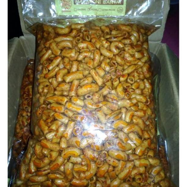 

7.7 MAKARONI BANTET kriwil KEMASAN 1KG (daun jeruk)