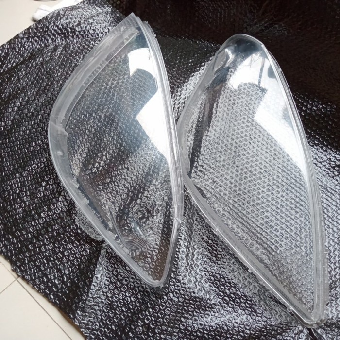 Terlaris Mika Headlamp,Mika Lampu Depan Innova Lama Th 2005-2011 Original .