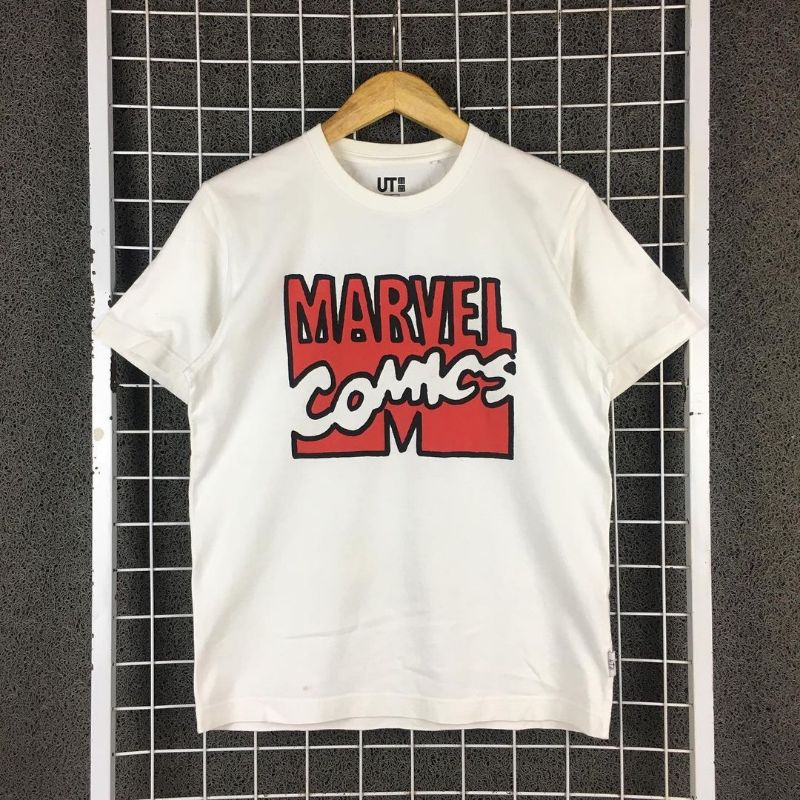 Kaos Second Original Uniqlo x Marvel . SDA 02293 Second Bekas Preloved