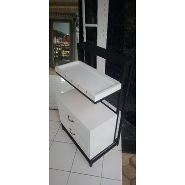 barbershop,tempat cukur, meja barber, barbershop,mejalaci