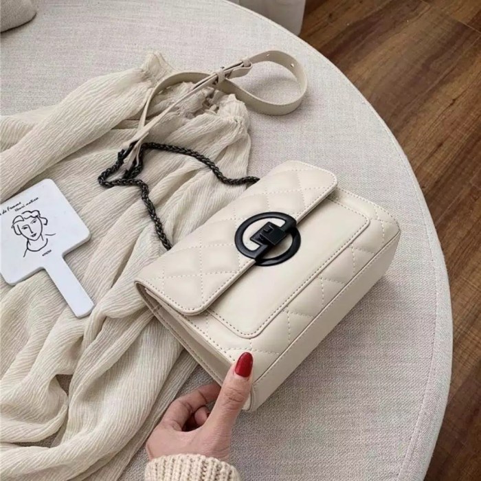 MUST HAVE TAS PESTA MEWAH WANITA ELEGAN TERBARU BUAT KONDANGAN IMPORT TERLARIS