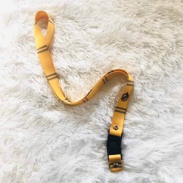 

Harry Potter Hogwarts Lanyard - Tali Cocard Idcard Gryffindor