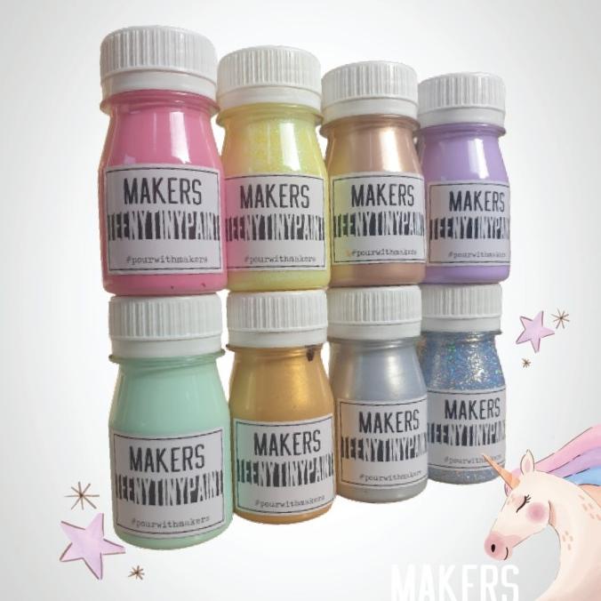 

The Last Unicorn -Acrylic Gift Box by MAKERS