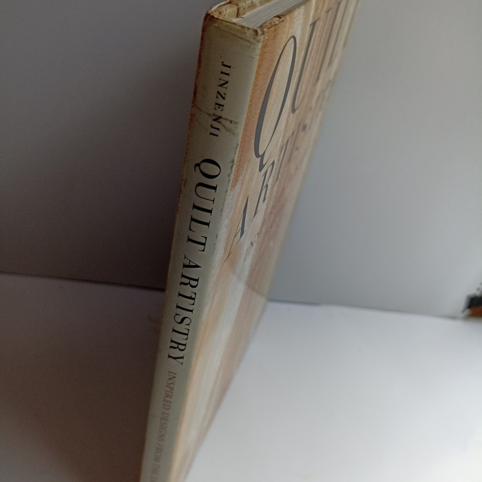 

QUILT ARTISTRY INSPIRED DESIGNS FROM THE EAST - YOSHIKO JINZENJI