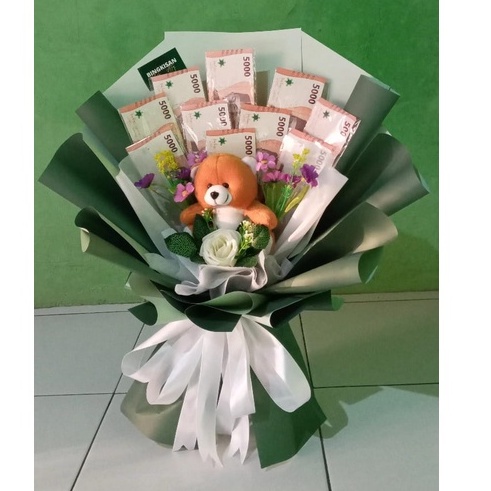 

Buket boneka mix uang pecahan lima ribu
