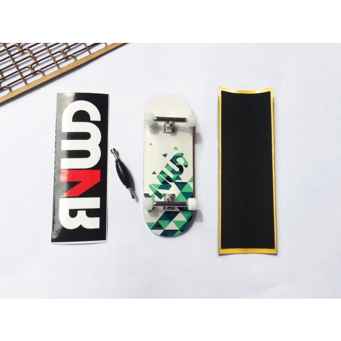 Terlaris Rainwood Fingerboard Fullset Single Axle Standart "Triangle"