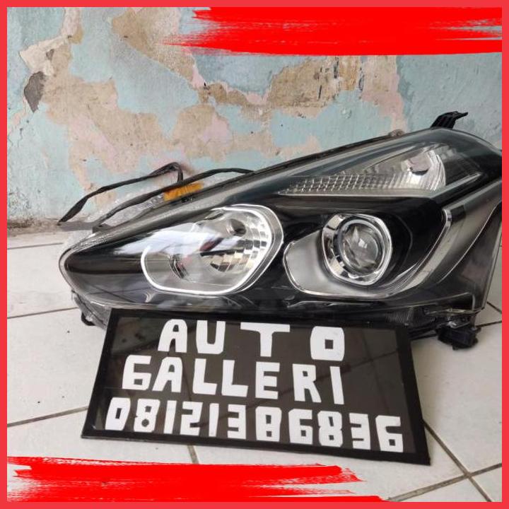 (GALL) HEADLAMP HEADLIGHT TOYOTA SIENTA G