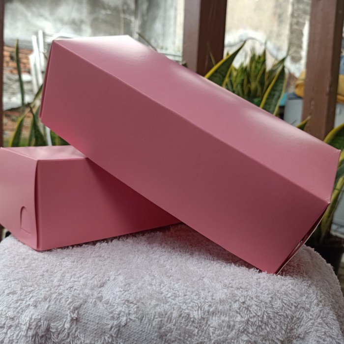 

Bestseller Box Roti Gulung 22X10X7/ Box Roll Cake Berlaminasi / Box Kue /