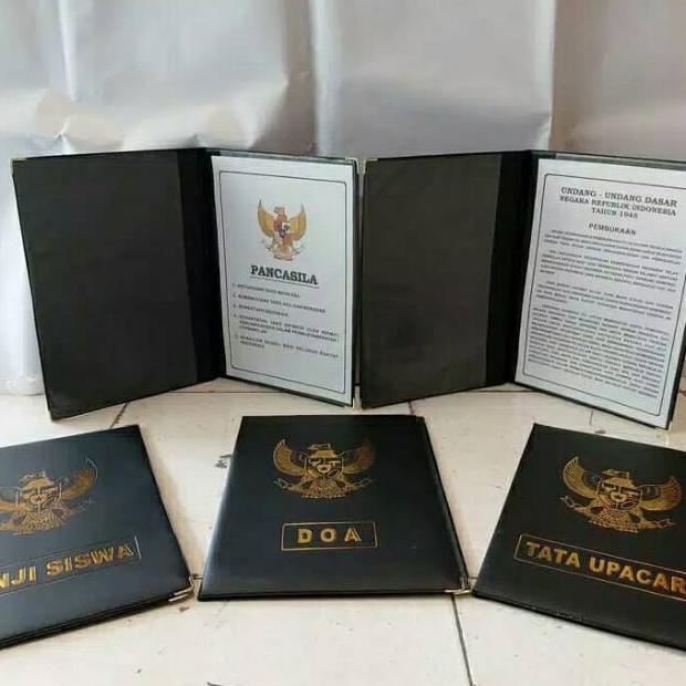 

Viral Perlengkapan Map Upacara Isi 5 Dengan Atau Tanpa Slempang Msx