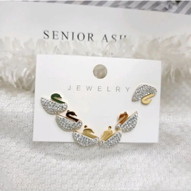 anting tusuk angsa titanium anting set wanita