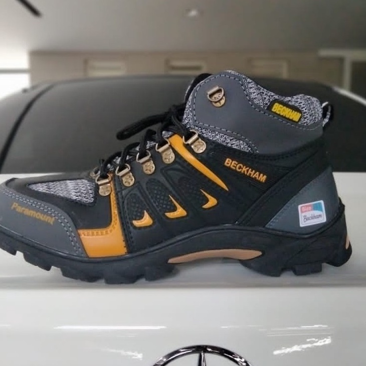 BOOMING Sepatu Boots Beckham Paramount / sepatu Gunung Tinggi