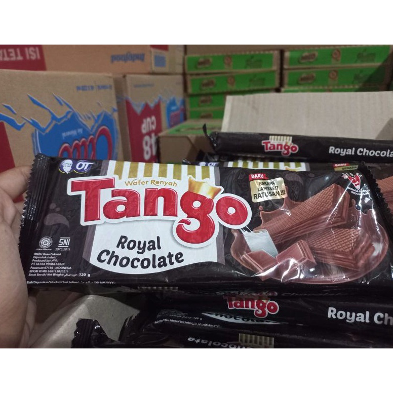 

Dijual.. tango long wafer hajatan 110 gram 1 dus isi 24 pcs 46