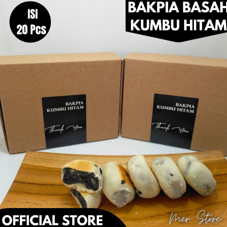 

Terbaru.. Bakpia Basah Kumbu Hitam isi 20pcs /oleholehjogja /merstore WBY