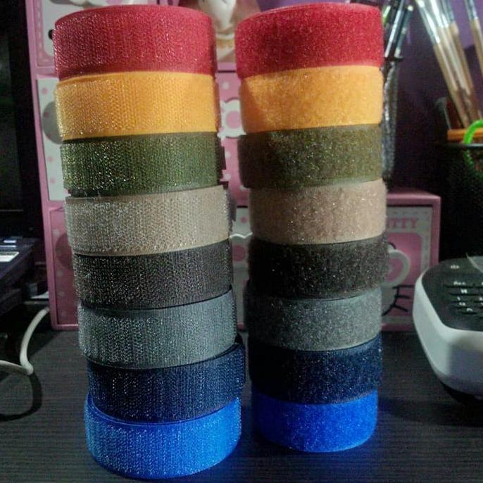 

] VELCRO warna warni / PEREKAT roll ukuran 2,5 cm( 1")