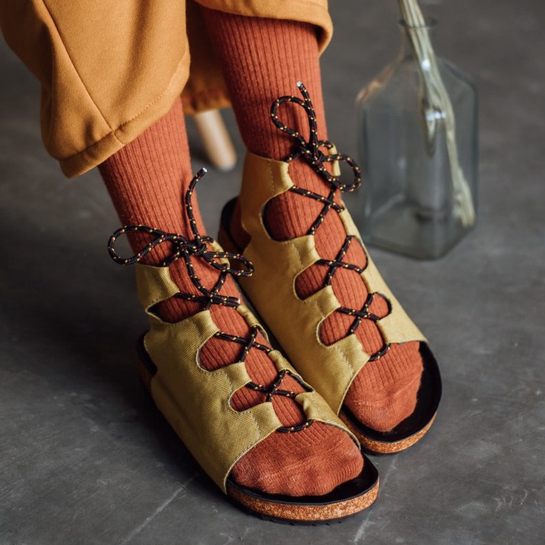 

Kemasan Baru.. LUVICA KUNING CANVAS 58