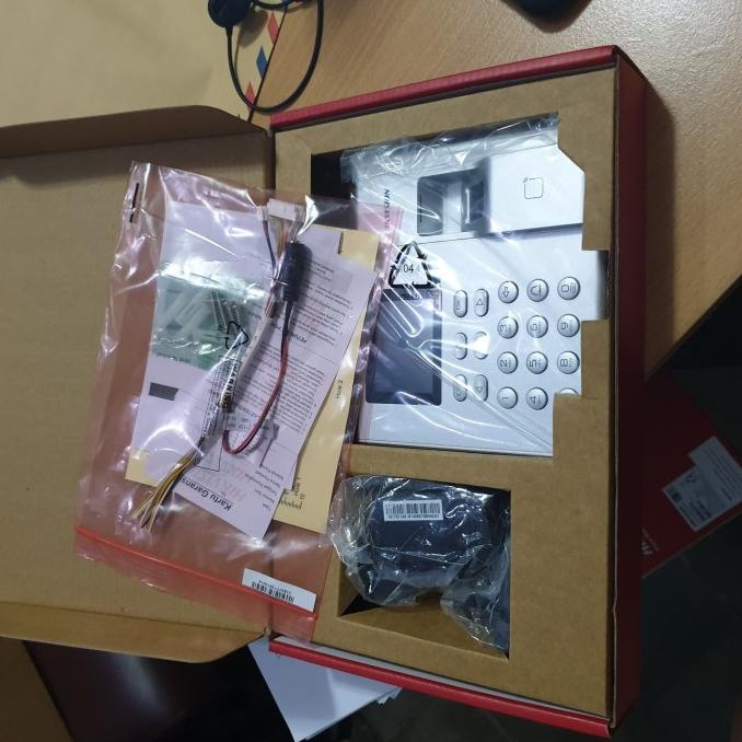 HIKVISION FINGERPRINT ACCESS CONTROL DS-K1T8003MF