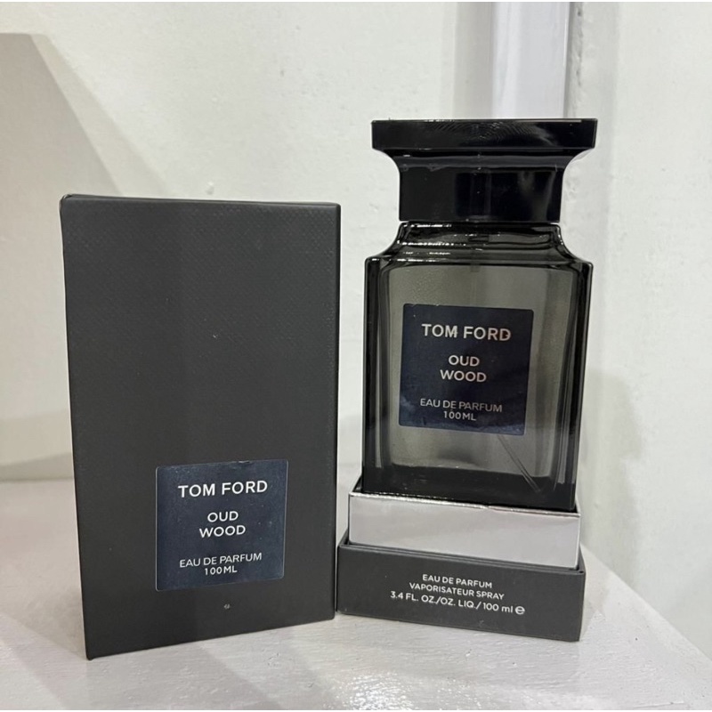 PARFUM TOM FORD OUD WOOD