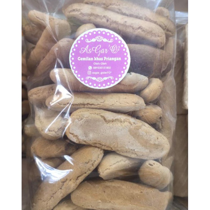 

Kirim Sekarang kue bangket 250gr / kue kering bangkit jahe/kue jahe oven Stock Banyak