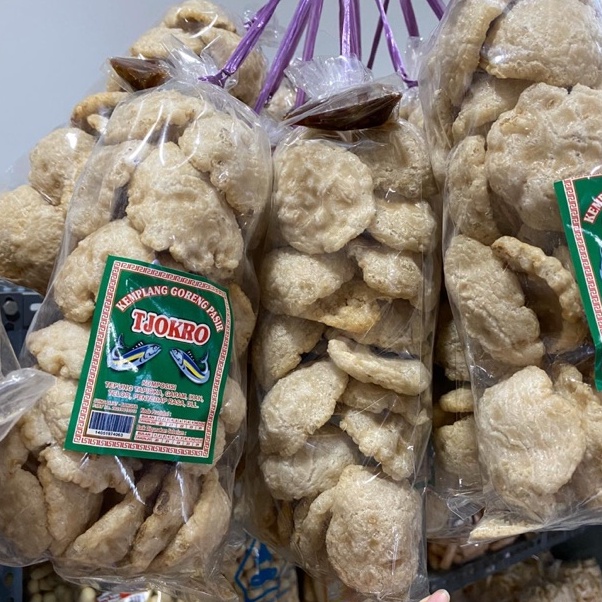 

➺➩⋆❀ Kemplang Bangka / Kemplang Pasir Bangka / Kerupuk Pasir Bangka Cap Tjokro Hijau - Terasi / Belacan Best