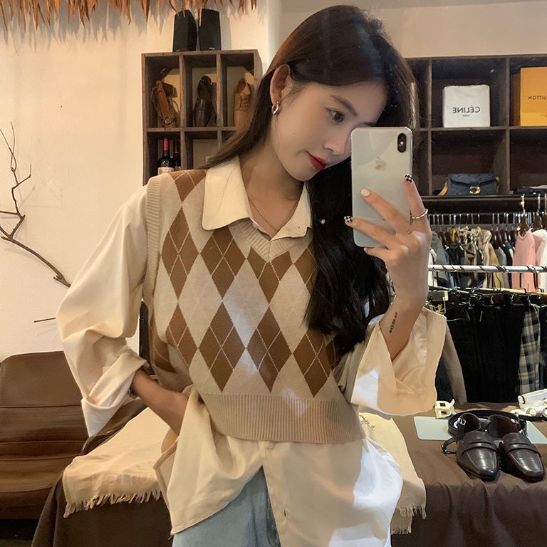 NEW STOCK!. Pakaian luar kasual rompi kotak-kotak leher V rajutan Korea