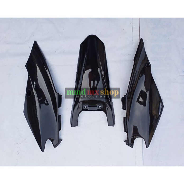 Chekout.. Body set belakang klx bf dtracker Cover body klx bf Dtracker plus Spakbor belakang klx bf 
