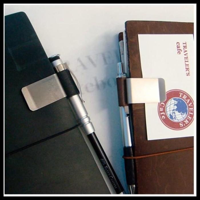 

COD MIDORI TRAVELER NOTEBOOK / TRAVELER'S NOTEBOOK PEN HOLDER PROMO