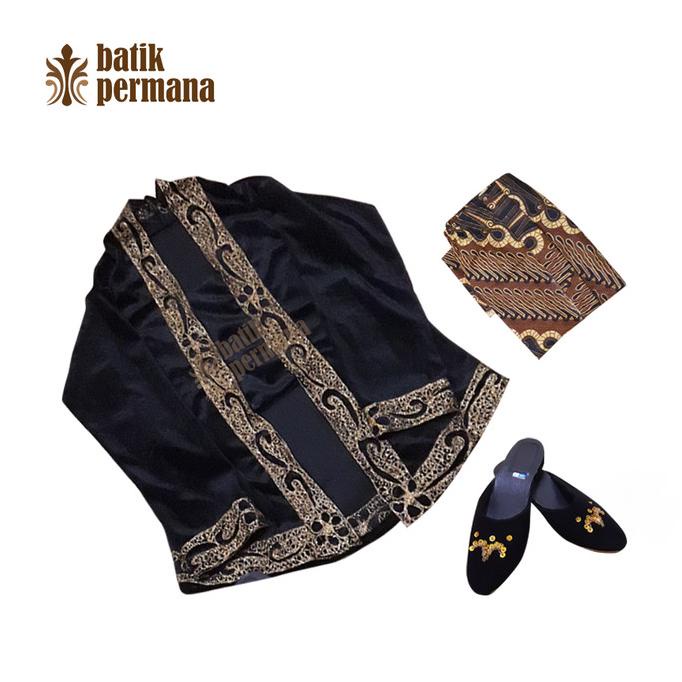 Baju Adat Jawa Perempuan,Baju adat anak perempuan, kebaya bludru anak,