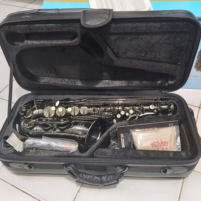 Terlaris Saxophone Alto Walker