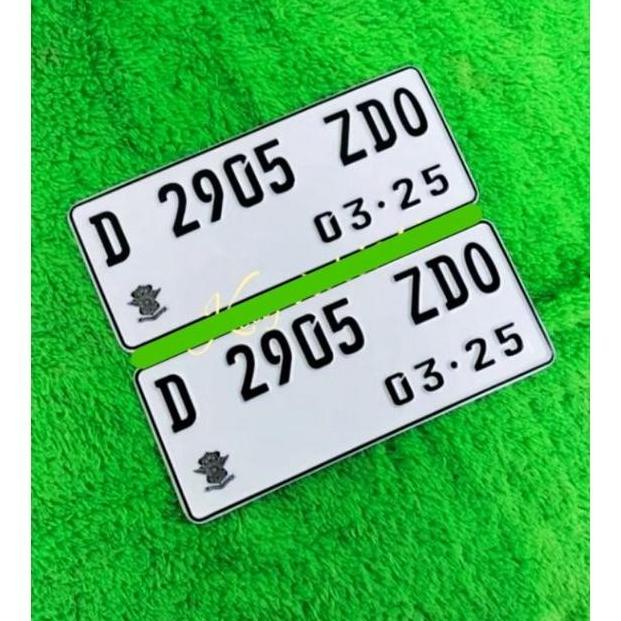 plat nomer motor variasi refliktif costum nyala murah baut tanam