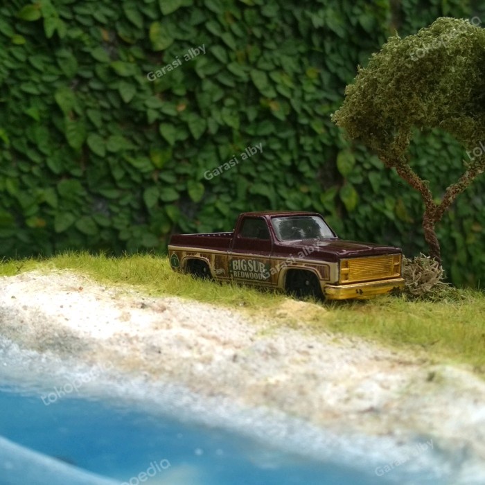 DISKON SPESIAL DIORAMA DIECAST HOTWHEELS PANTAI F TERLARIS