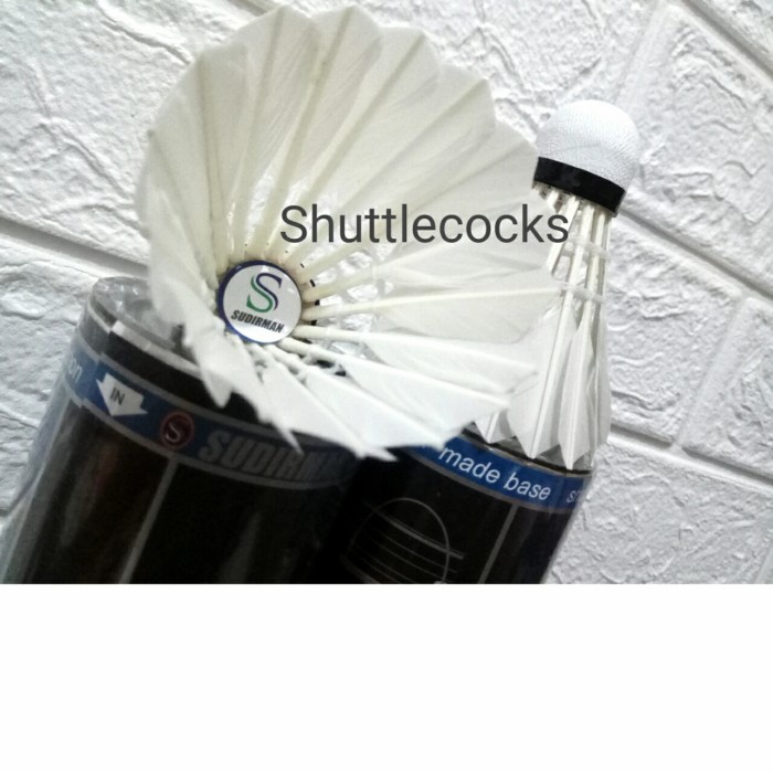 Shuttlecock Sudirman Hitam Berkualitas