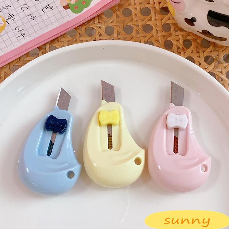 

Termurah Cute Mini Portable Small Utility Knife Alat Perlengkapan Seni Siswa-V2